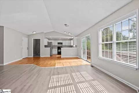 263 Cornelson Dr, Greer, SC 29651 photo 9