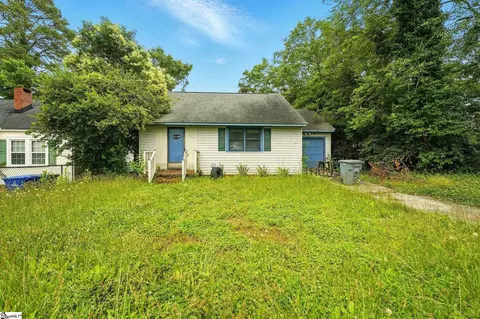 162 Watkins Ct, Spartanburg, SC 29301