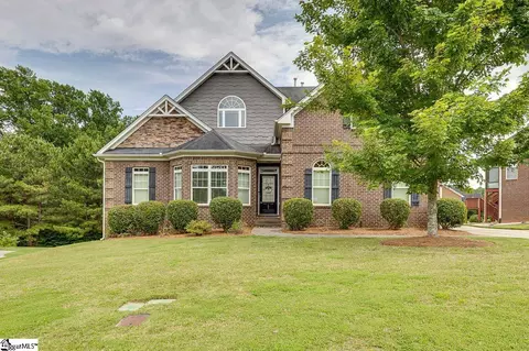 104 Saddlehorn Ln, Easley, SC 29642
