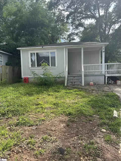 7 Hendricks St, Greenville, SC 29607