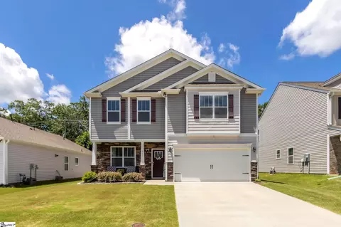 411 Splendid Pl, Simpsonville, SC 29680