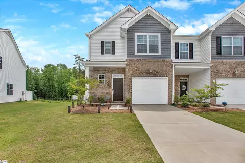 206 Stellate Pl, Simpsonville, SC 29680