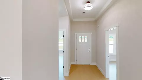 Entry Way - 124 Susans Rd, Gaffney, SC 29341 photo 2 of 3