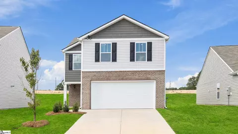 517 Cordgrass Rd, Fountain Inn, SC 29644