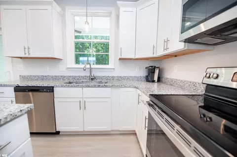 Kitchen - 111 Caylee Way, Chesnee, SC 29323 photo 3 of 3