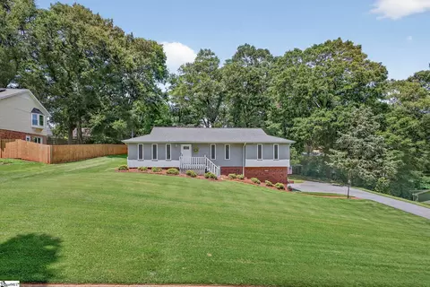 306 Verner Dr, Greenville, SC 29617