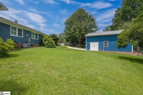 14 Rollingreen Rd, Greer, SC 29651 photo 9