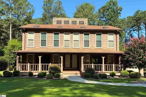 229 Creekfield Rd, Clinton, SC 29325