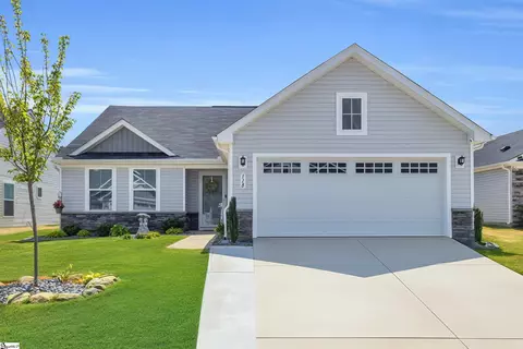 118 Sylvester St, Fountain Inn, SC 29644