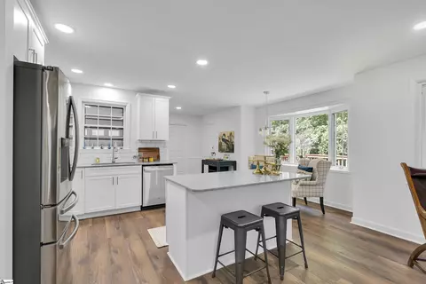 Kitchen - 505 E Hackney Rd, Greer, SC 29650 photo 3 of 5