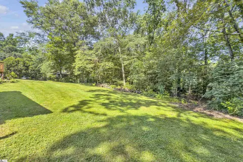 Exterior - 505 E Hackney Rd, Greer, SC 29650 photo 3 of 8