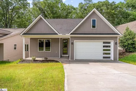 156 Grand Oak Cir, Pendleton, SC 29670 photo 2