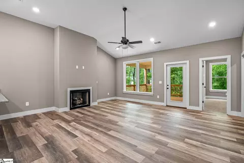 156 Grand Oak Cir, Pendleton, SC 29670 photo 14