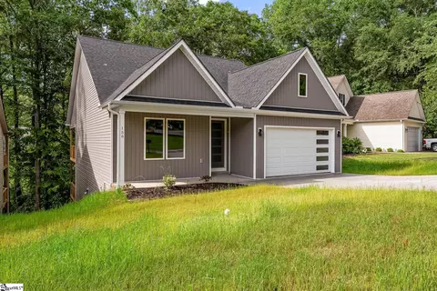 156 Grand Oak Cir, Pendleton, SC 29670 photo 3