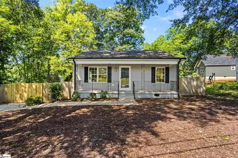104 Gilbert St, Greer, SC 29651 photo 31