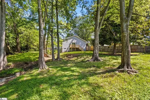 104 Gilbert St, Greer, SC 29651 photo 25