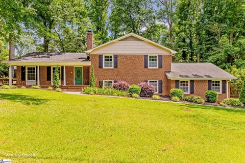 306 Kenilworth Dr, Greenville, SC 29615
