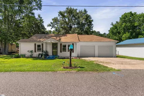 209 Edwards Rd, Lyman, SC 29365