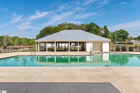126 Tiger Lily Dr, Anderson, SC 29621 photo 6