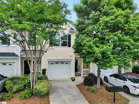 40 Bay Springs Dr, Simpsonville, SC 29681