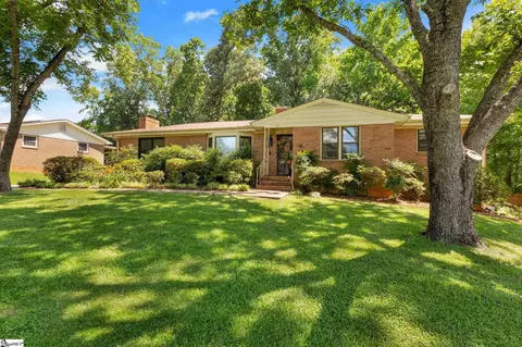 108 Ivy Dr, Simpsonville, SC 29680