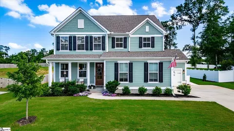 216 Deerview Trl, Simpsonville, SC 29680