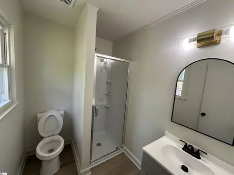 512 Rotterdam Rd, Easley, SC 29640 photo 8