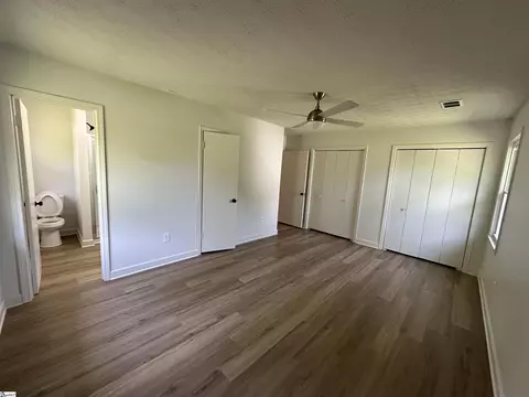 512 Rotterdam Rd, Easley, SC 29640 photo 9