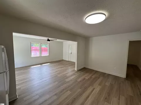 512 Rotterdam Rd, Easley, SC 29640 photo 17