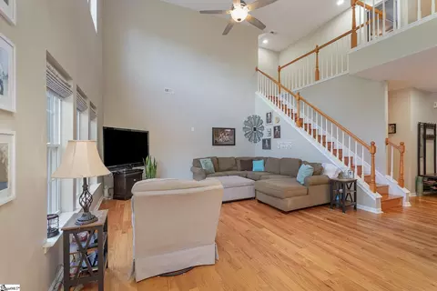 513 Middleshare Dr, Mauldin, SC 29662 photo 9