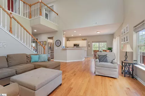 513 Middleshare Dr, Mauldin, SC 29662 photo 8