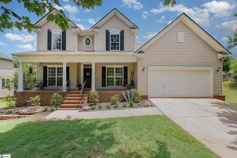 513 Middleshare Dr, Mauldin, SC 29662