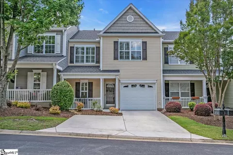 214 Cedar Crossing Ln, Greenville, SC 29615