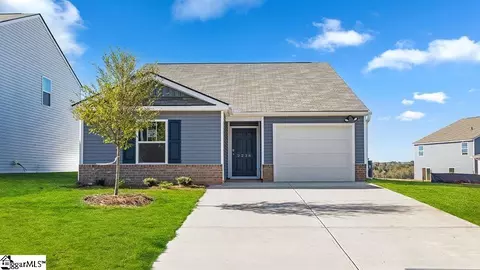 2238 Springview Ct, Boiling Springs, SC 29316