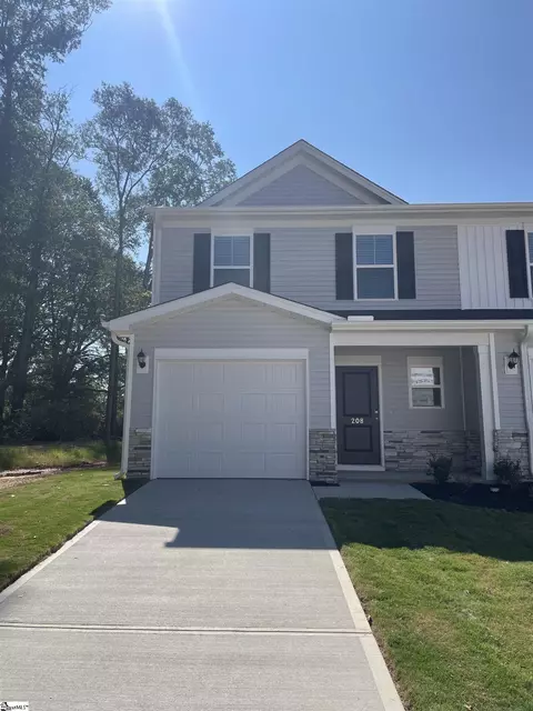 110 Kai Trl, Fountain Inn, SC 29644