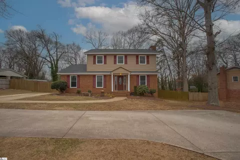 3420 Grandview Dr, Simpsonville, SC 29680