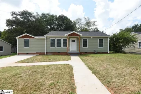 109 Mountain View Ave, Greer, SC 29650
