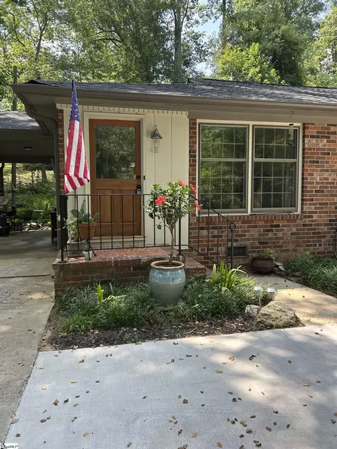 4 Heritage Ct # B, Greenville, SC 29615