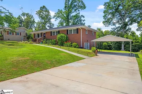 16 County Cork Dr, Greenville, SC 29611