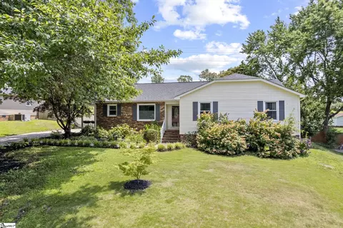 5 Crowndale Ct, Taylors, SC 29687