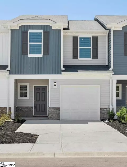227 Cupid Ct, Greer, SC 29651