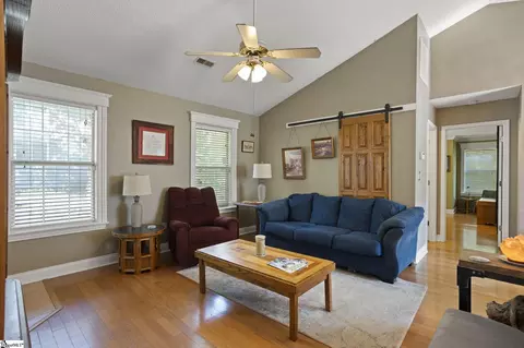 17 Lantern Ln, Greer, SC 29651 photo 7
