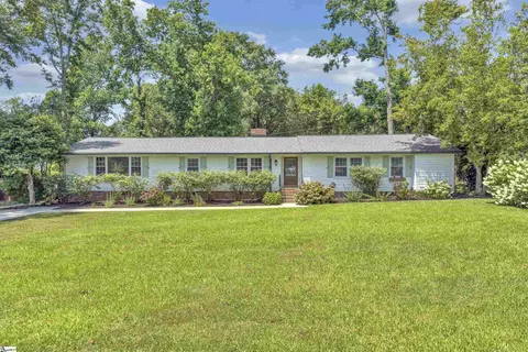 512 Old Mill Rd, Mauldin, SC 29662