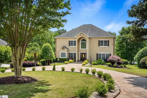 107 Amanda Dr, Anderson, SC 29621