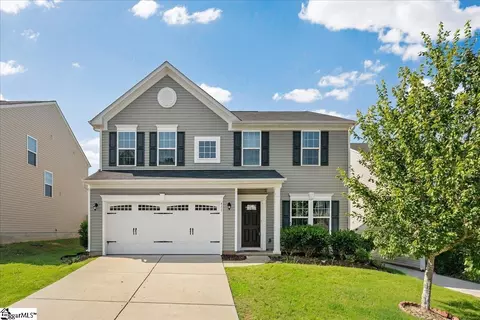 411 Sandusky Ln, Simpsonville, SC 29680