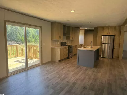 120 Hatchett Rd, Roebuck, SC 29376 photo 7