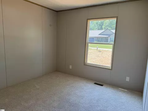 120 Hatchett Rd, Roebuck, SC 29376 photo 17