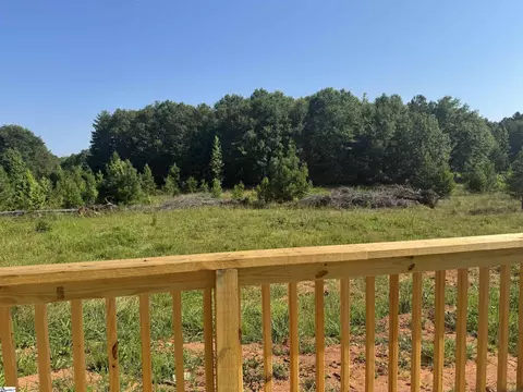 120 Hatchett Rd, Roebuck, SC 29376 photo 6
