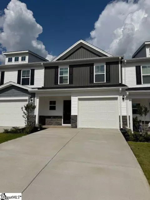 222 Stonyway Ln, Easley, SC 29640