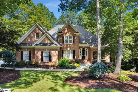 1011 River Walk Dr, Simpsonville, SC 29681
